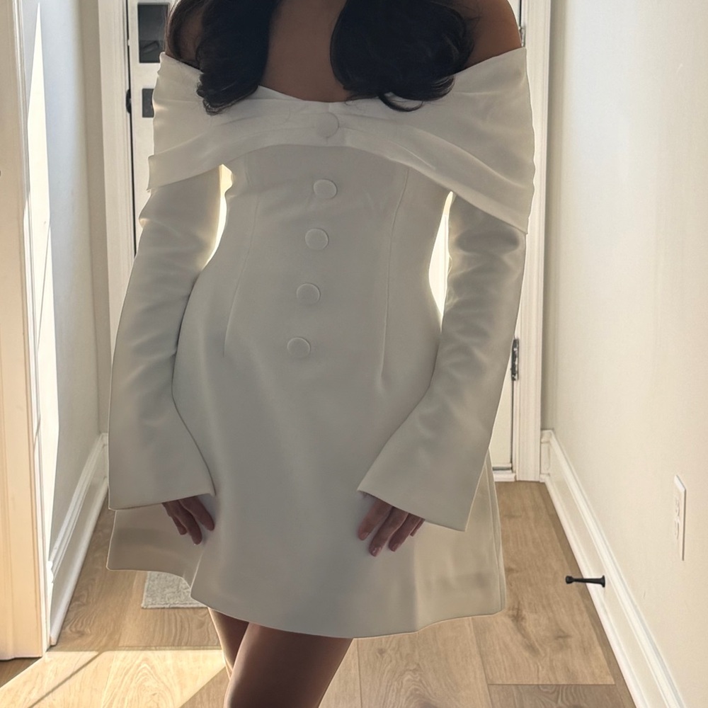 Odd Muse Bow Mini Dress in White - Picture 4 of 11